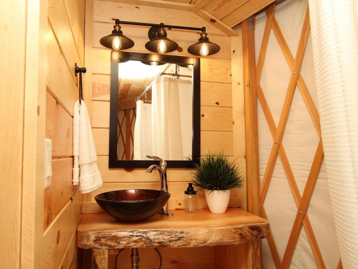 Yurt Overlook #5 With Ac And Private Bath 2 Kings Villa Orderville Bagian luar foto