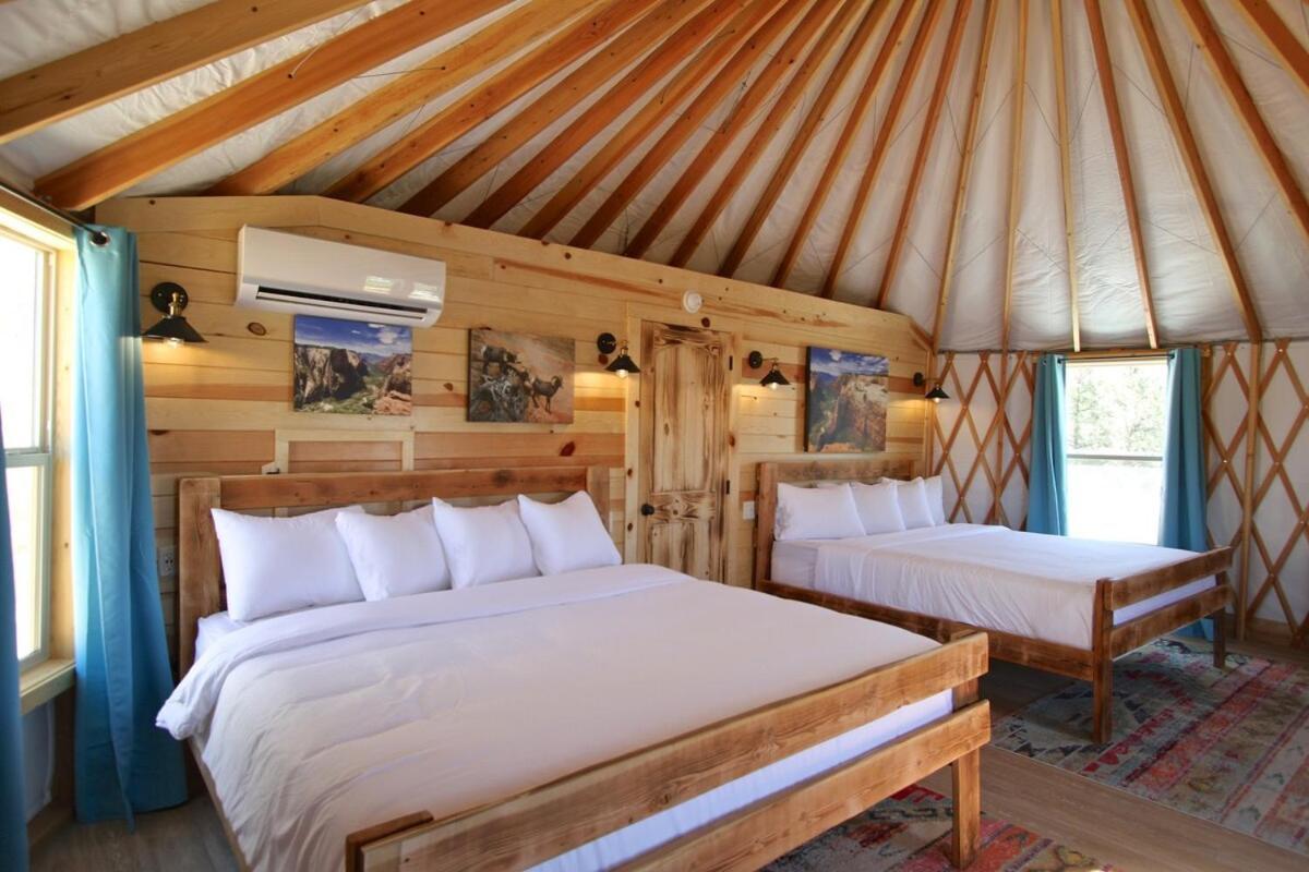 Yurt Overlook #5 With Ac And Private Bath 2 Kings Villa Orderville Bagian luar foto